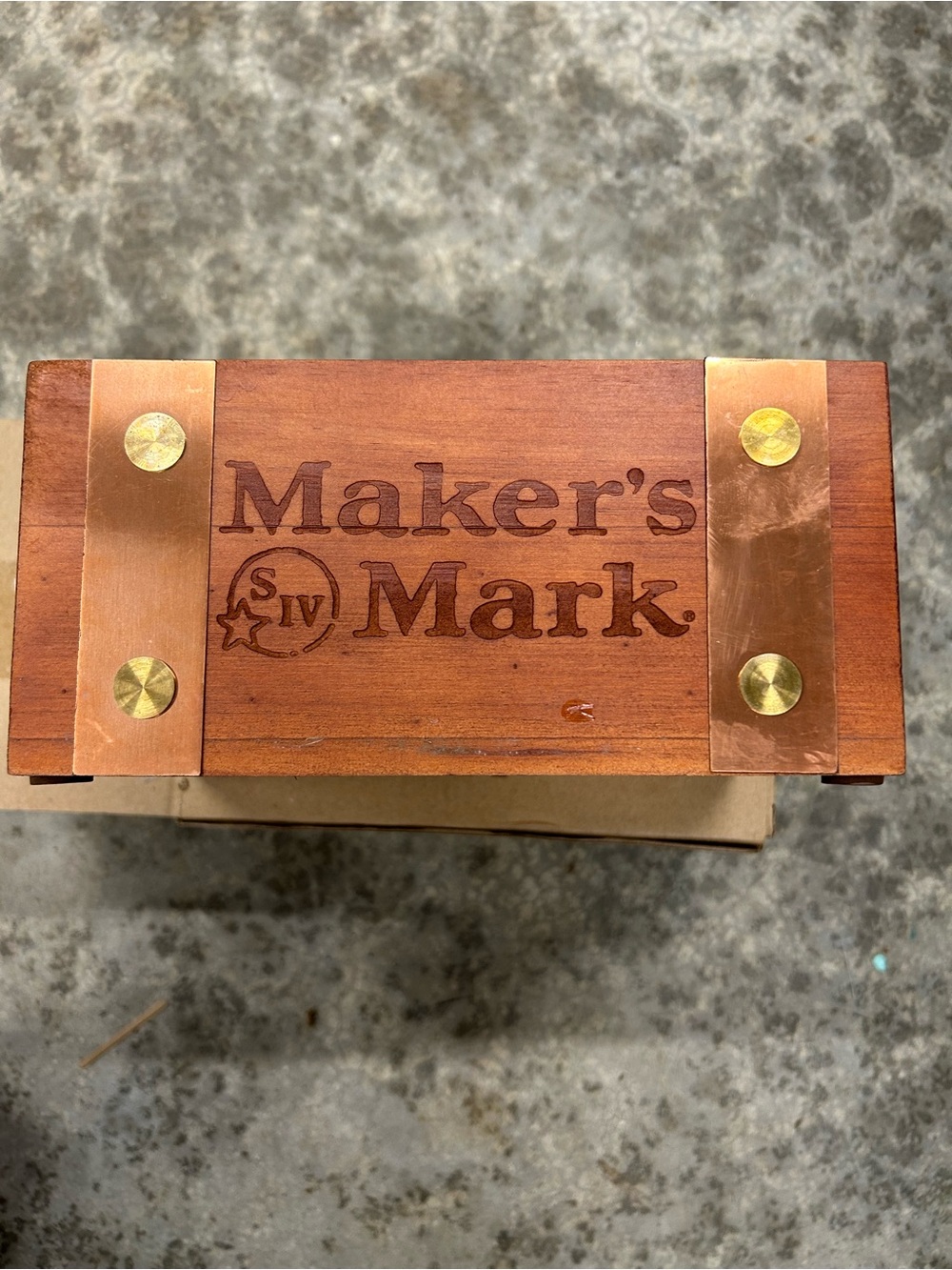 Maker’s Mark Wooden Napkin/Straw Holder Bar Accessory New in Box